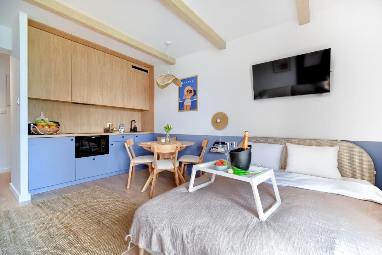 Apartamenty 4 Pory Roku- 200M Plaza, Prywatny Parking 소포트 외부 사진