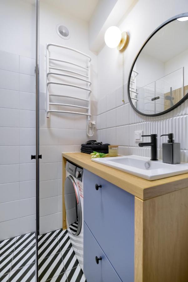 Apartamenty 4 Pory Roku- 200M Plaza, Prywatny Parking 소포트 외부 사진