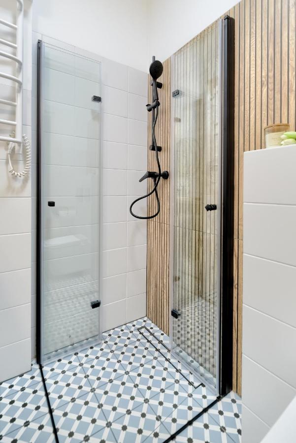 Apartamenty 4 Pory Roku- 200M Plaza, Prywatny Parking 소포트 외부 사진