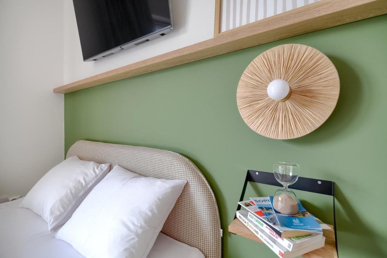 Apartamenty 4 Pory Roku- 200M Plaza, Prywatny Parking 소포트 외부 사진