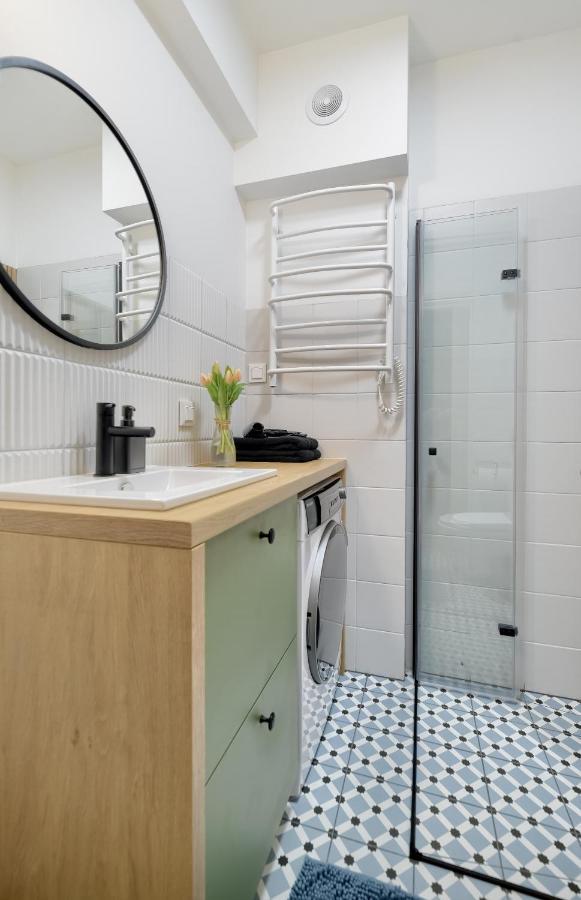 Apartamenty 4 Pory Roku- 200M Plaza, Prywatny Parking 소포트 외부 사진
